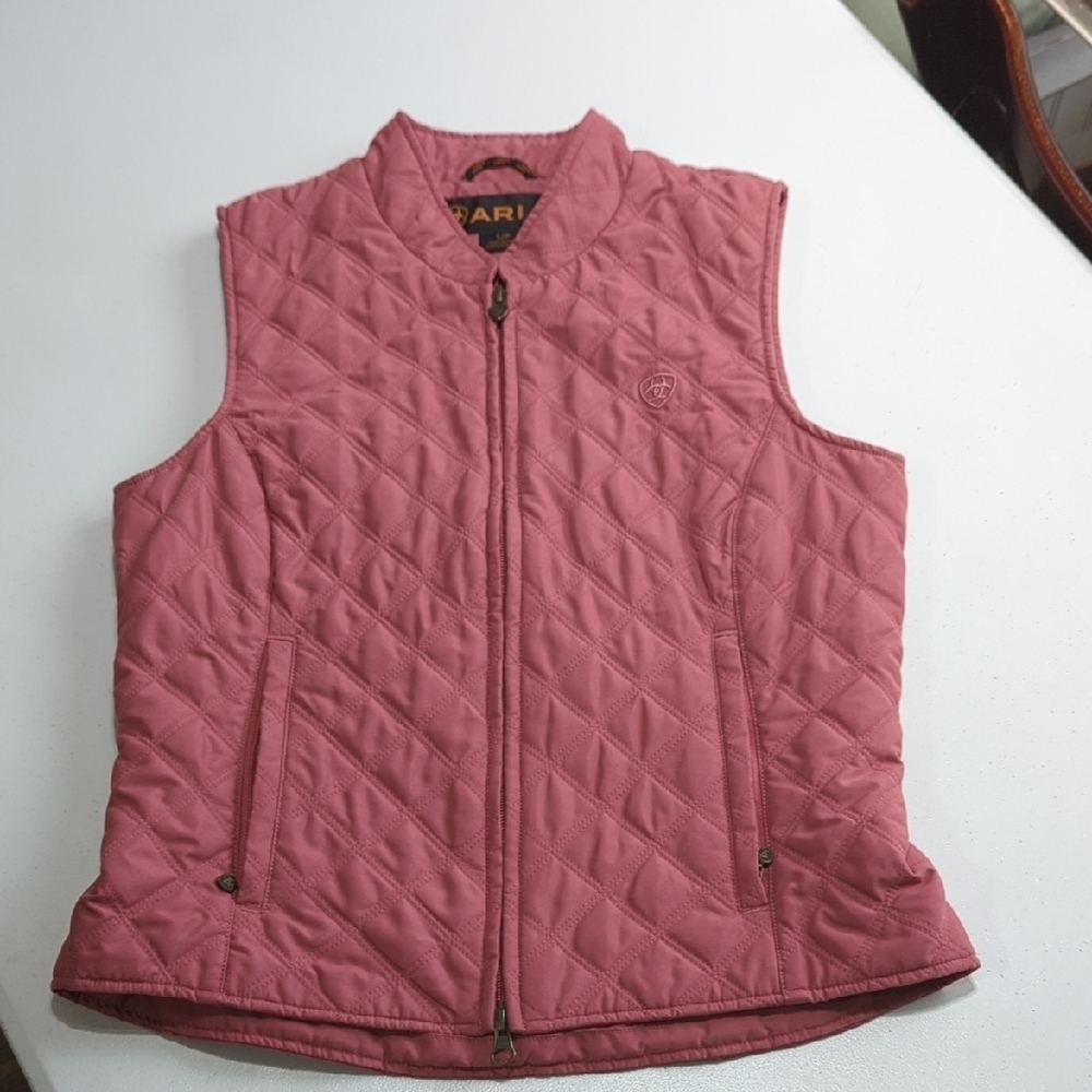 Ariat Women's Quilted Vest - Rose Absolutely Stunning!!! Quality!!!